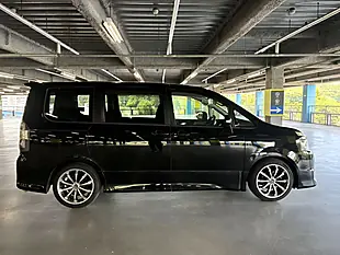 Used 2009 Toyota Voxy Z 5dr 8 Seats Black - Interior and Exterior details 2
