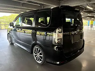 Used 2009 Toyota Voxy Z 5dr 8 Seats Black - Interior and Exterior details 5