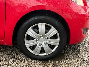 Used 2009 Toyota Yaris Tr Red - Interior and Exterior details 13