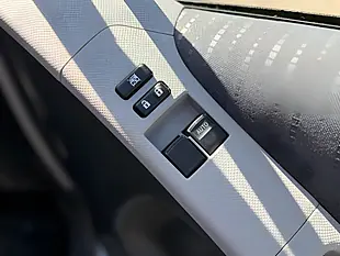 Used 2009 Toyota Yaris Tr Silver - Interior and Exterior details 13