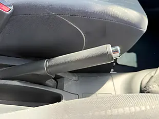 Used 2009 Toyota Yaris Tr Silver - Interior and Exterior details 18