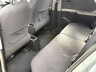 Used 2009 Toyota Yaris Tr Silver - Interior and Exterior details 19