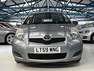 Used 2009 Toyota Yaris Tr Silver - Interior and Exterior details 7