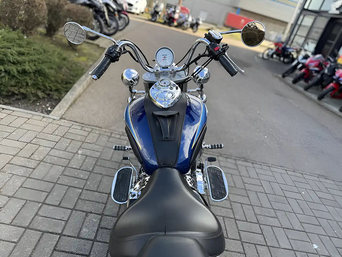 Used 2009 Triumph Bonneville America Blue - Interior and Exterior details 10