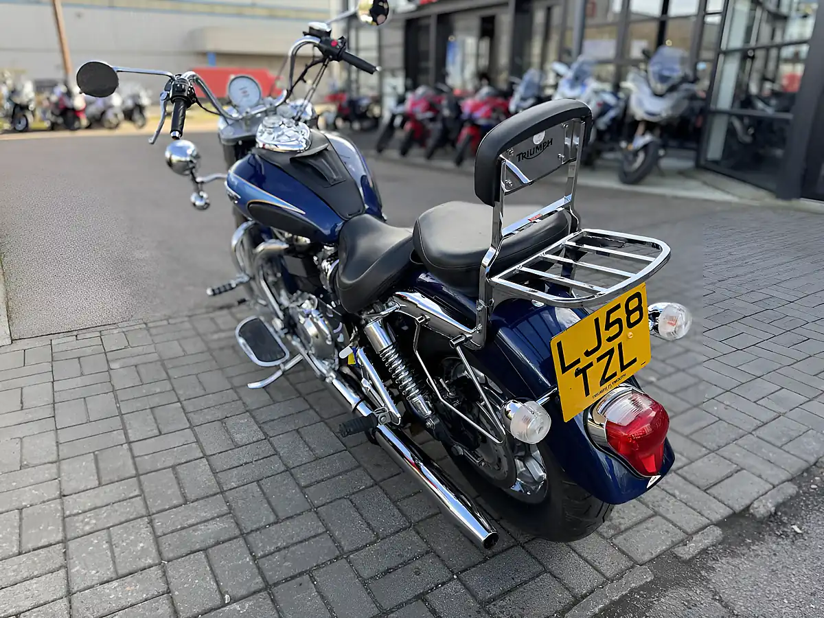 Used 2009 Triumph Bonneville America Blue - Interior and Exterior details 7