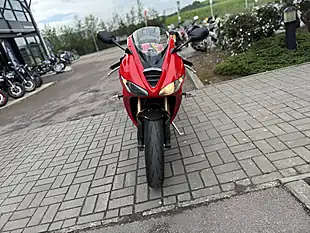Used 2009 Triumph Daytona Red - Interior and Exterior details 4