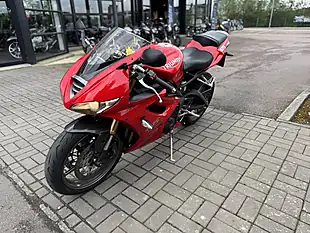 Used 2009 Triumph Daytona Red - Interior and Exterior details 5