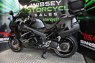 Used 2009 Triumph Sprint 1050 ST Black - Interior and Exterior details 6