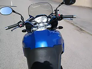 Used 2009 Triumph Tiger Blue - Interior and Exterior details 6