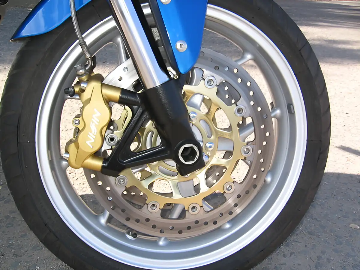 Used 2009 Triumph Tiger Blue - Interior and Exterior details 8