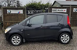 Used 2009 Vauxhall Agila Design Black - Interior and Exterior details 13