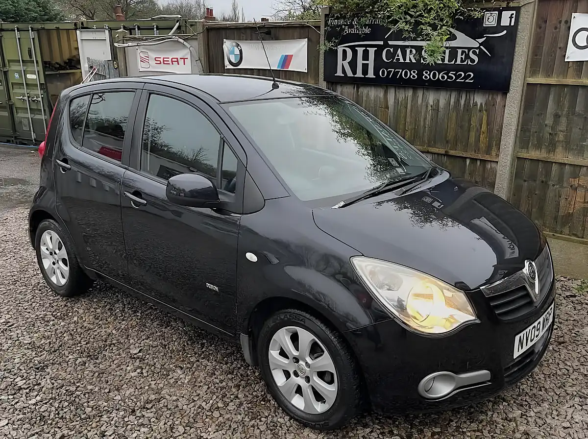 Used 2009 Vauxhall Agila Design Black - Interior and Exterior details 2