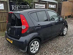 Used 2009 Vauxhall Agila Design Black - Interior and Exterior details 8