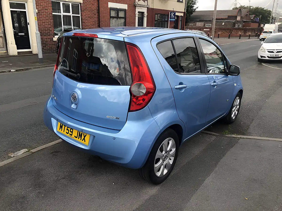 Used 2009 Vauxhall Agila Design Blue - Interior and Exterior details 5
