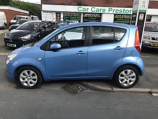 Used 2009 Vauxhall Agila Design Blue - Interior and Exterior details 9