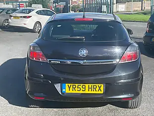 Used 2009 Vauxhall Astra Design Sport Black - Interior and Exterior details 8