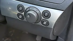 Used 2009 Vauxhall Astra Elite Silver - Interior and Exterior details 13