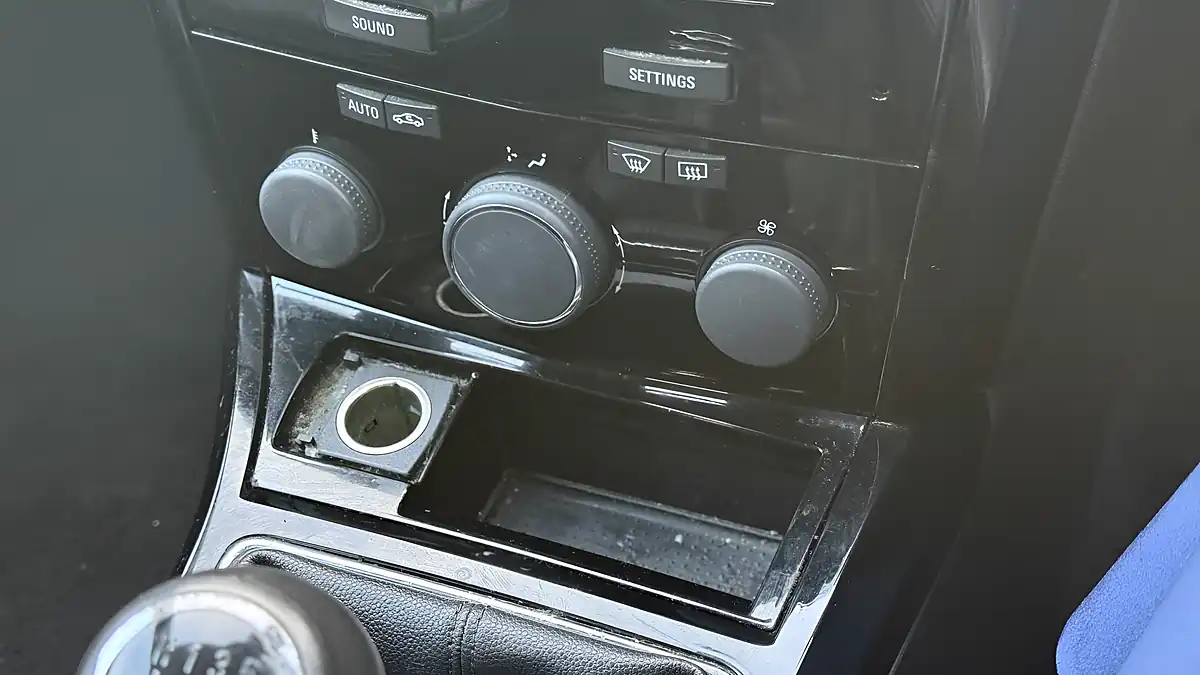Used 2009 Vauxhall Astra Elite Silver - Interior and Exterior details 15