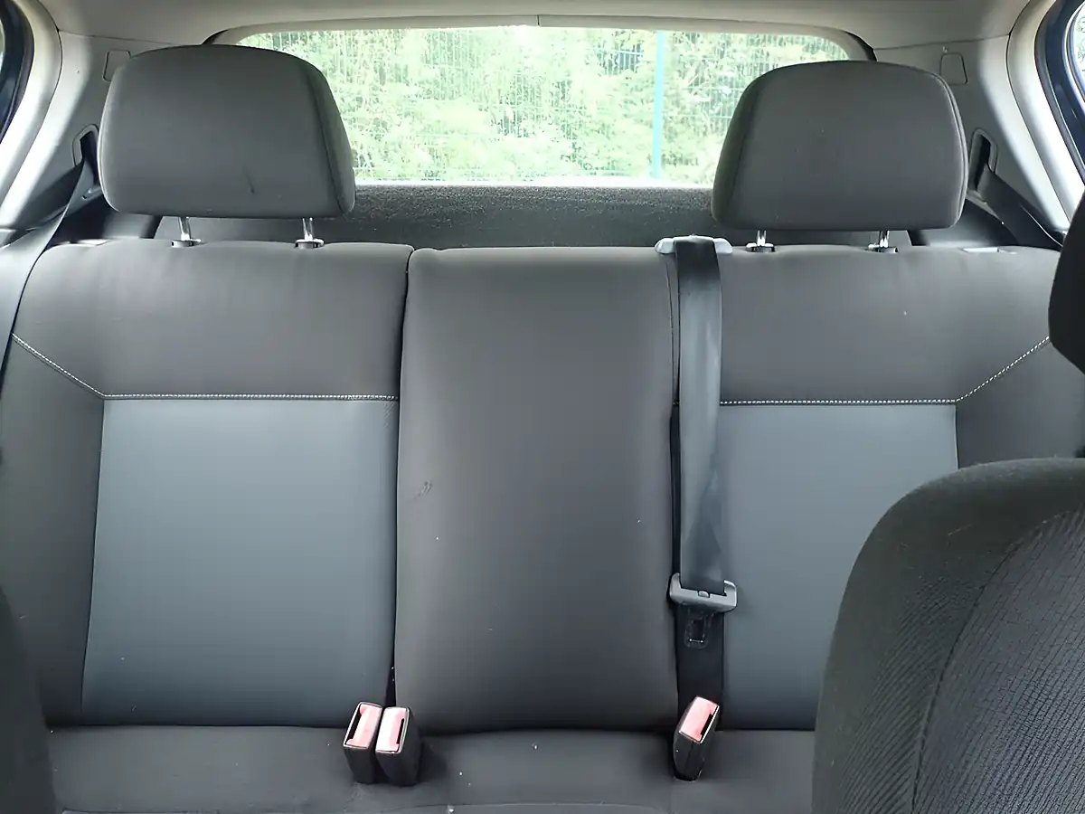 Used 2009 Vauxhall Astra Sxi Blue - Interior and Exterior details 15
