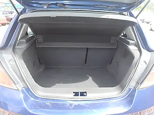 Used 2009 Vauxhall Astra Sxi Blue - Interior and Exterior details 17