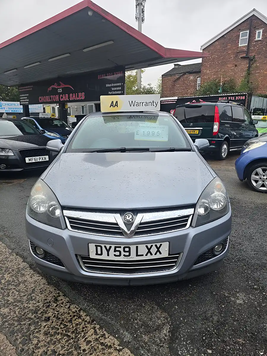 Used 2009 Vauxhall Astra Sxi Silver - Interior and Exterior details 3