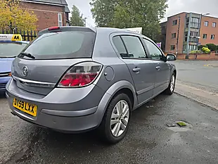 Used 2009 Vauxhall Astra Sxi Silver - Interior and Exterior details 6
