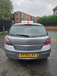 Used 2009 Vauxhall Astra Sxi Silver - Interior and Exterior details 8