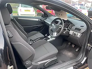 Used 2009 Vauxhall Astra Sxi Sport Black - Interior and Exterior details 5