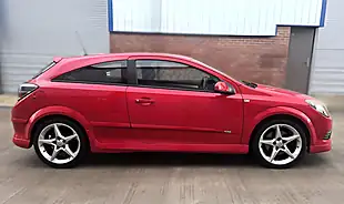 Used 2009 Vauxhall Astra Sxi Sport Red - Interior and Exterior details 10