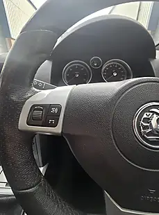 Used 2009 Vauxhall Astra Sxi Sport Red - Interior and Exterior details 15