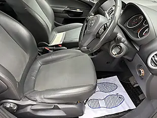 Used 2009 Vauxhall Corsa 5 Door Automatic Silver - Interior and Exterior details 12