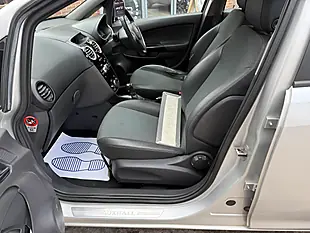 Used 2009 Vauxhall Corsa 5 Door Automatic Silver - Interior and Exterior details 13