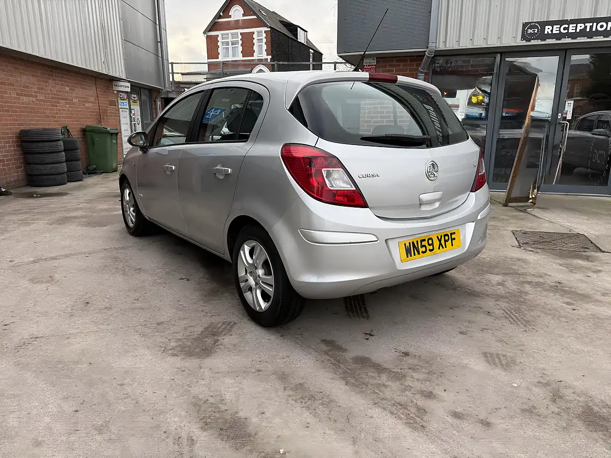 Used 2009 Vauxhall Corsa 5 Door Automatic Silver - Interior and Exterior details 2