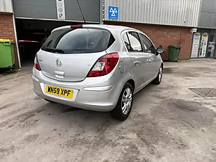 Used 2009 Vauxhall Corsa 5 Door Automatic Silver - Interior and Exterior details 3