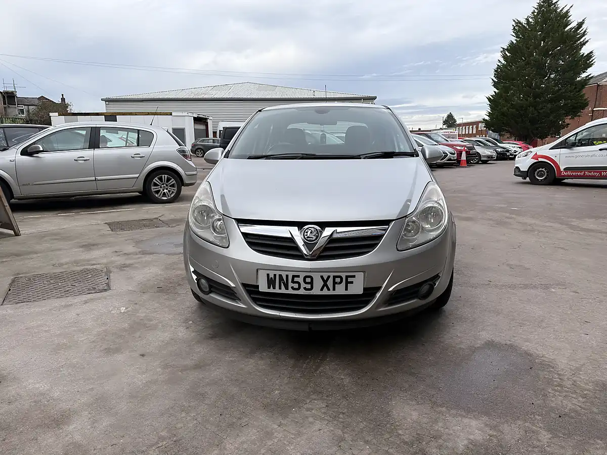 Used 2009 Vauxhall Corsa 5 Door Automatic Silver - Interior and Exterior details 6