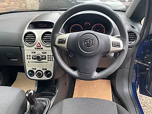 Used 2009 Vauxhall Corsa Breeze Blue - Interior and Exterior details 7