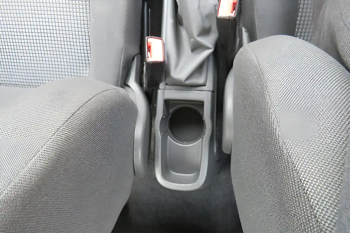 Used 2009 Vauxhall Corsa Life Blue - Interior and Exterior details 18