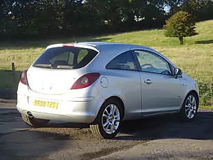 Used 2009 Vauxhall Corsa Sxi Silver - Interior and Exterior details 10