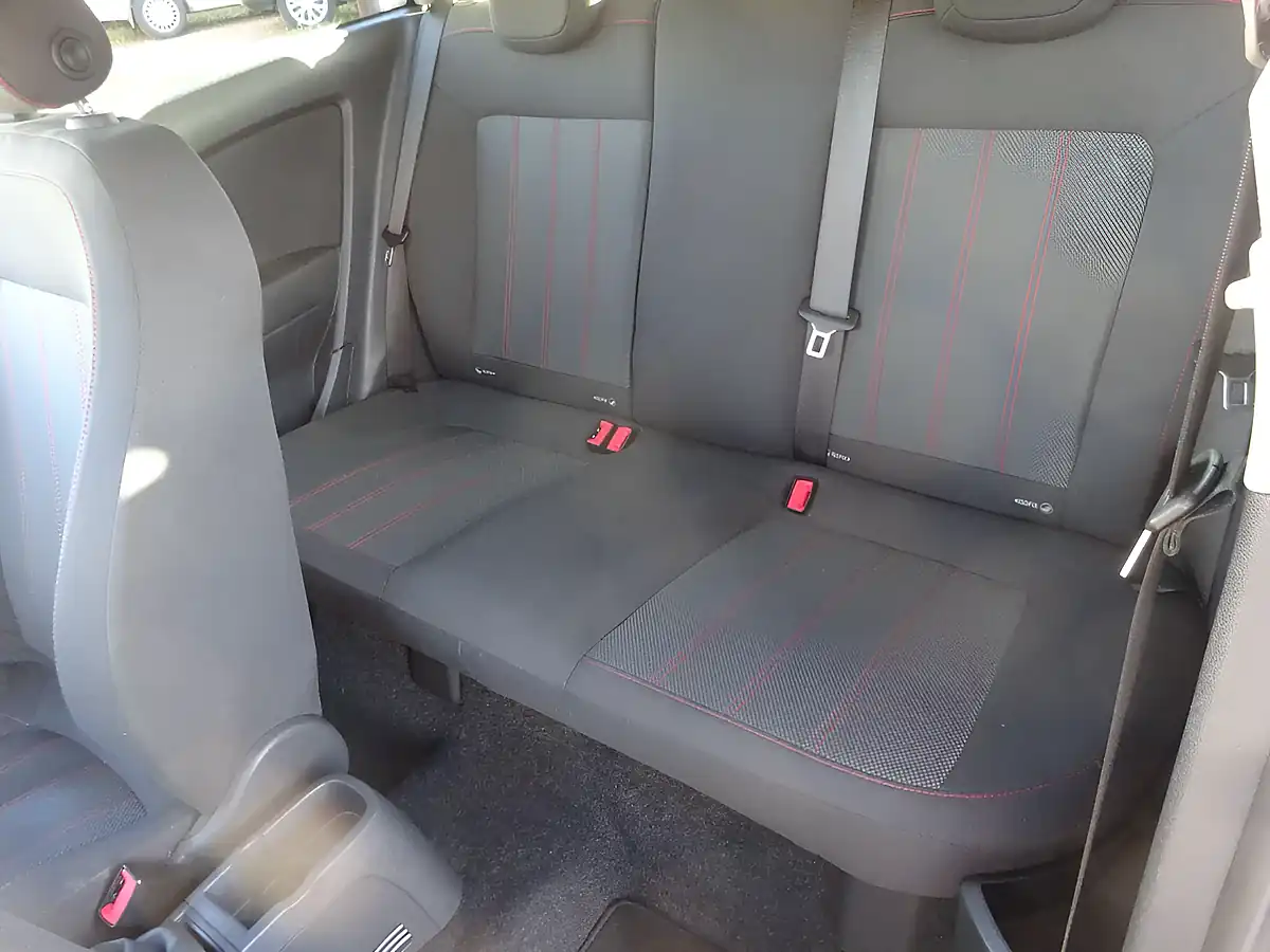 Used 2009 Vauxhall Corsa Sxi Silver - Interior and Exterior details 14