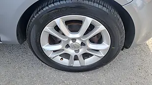 Used 2009 Vauxhall Corsa Sxi Silver - Interior and Exterior details 8