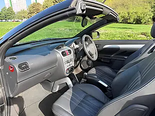 Used 2009 Vauxhall Tigra Exclusiv Black - Interior and Exterior details 13