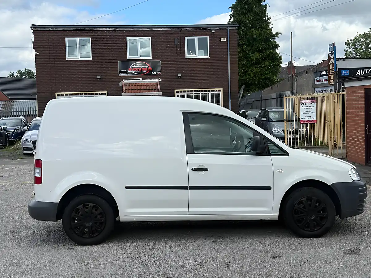 Used 2009 Volkswagen Caddy C20 White - Interior and Exterior details 9