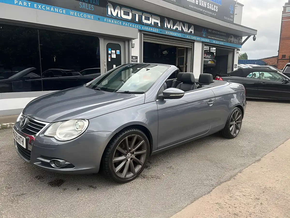 Used 2009 Volkswagen Eos Sport Grey - Interior and Exterior details 14