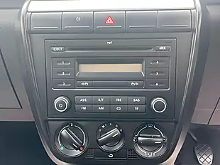 Used 2009 Volkswagen Fox Euro 4 Red - Interior and Exterior details 11