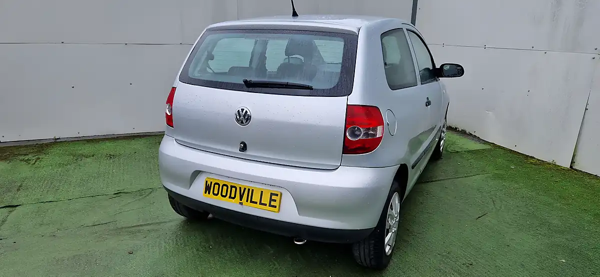 Used 2009 Volkswagen Fox Urban Fox Silver - Interior and Exterior details 8