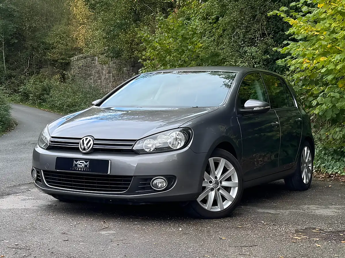 Used 2009 Volkswagen Golf GT Grey - Interior and Exterior details 9