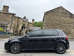 Used 2009 Volkswagen Golf R32 Black - Interior and Exterior details 8