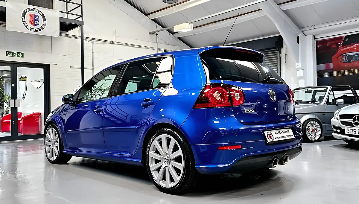 Used 2009 Volkswagen Golf R32 Blue - Interior and Exterior details 11