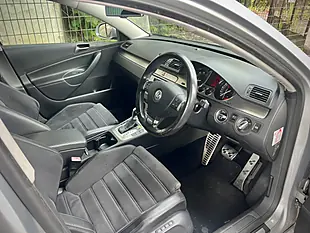 Used 2009 Volkswagen Passat Estate Silver - Interior and Exterior details 13