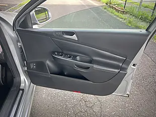 Used 2009 Volkswagen Passat Estate Silver - Interior and Exterior details 14